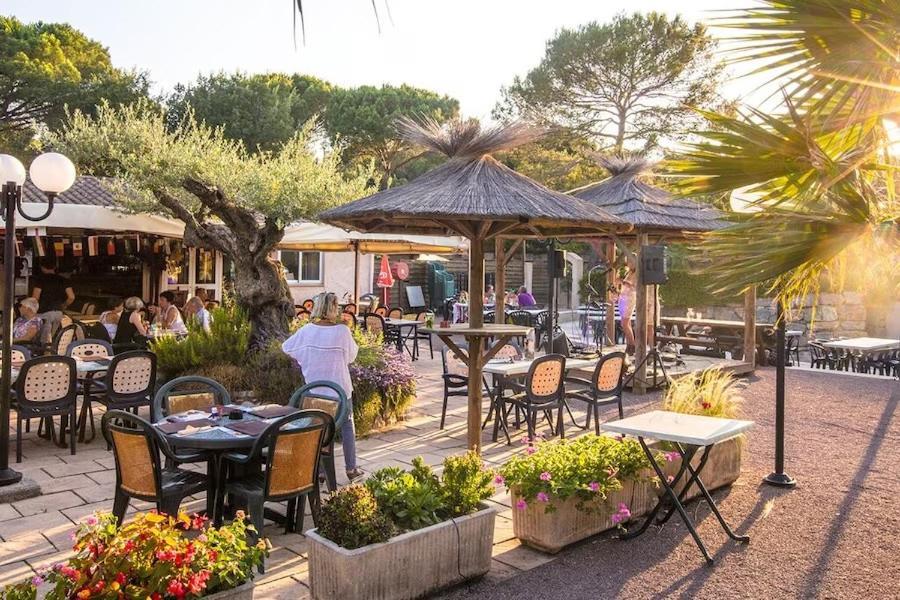 Mobile Home 6-Pers Camping Lei Suves-Cotes D'Azur-Including Airco روكبرون-سور-أرجينس المظهر الخارجي الصورة